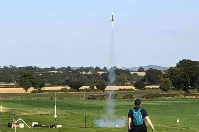 rocket lunching